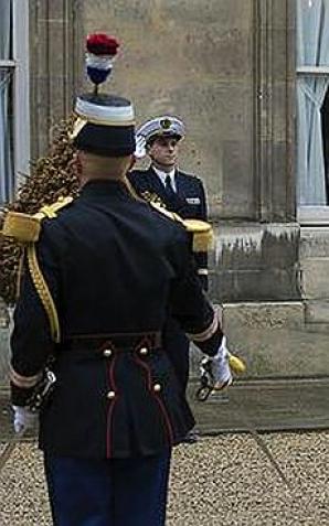 [VIDEO] Minister Macierewicz we Francji rozmawiał o współpracy przemysłów obronnych oraz polityce obronnej Europy