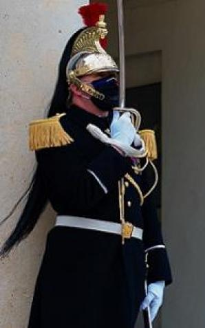 [VIDEO] O szczepionkach, energetyce jądrowej i biznesie premier Mateusz Morawiecki z Prexydentem Francji