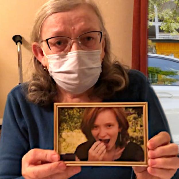 [VIDEO] Czy Marlena Drąg ukrywa się pod muzułmańską chustą w Hamburgu lub okolicy? Jej mama prosi Krzysztofa Rutkowskiegoo pomoc w odnalezieniu córki!